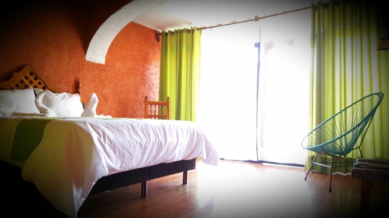 Mi Hotel เตกิซเกียปัน ภายนอก รูปภาพ